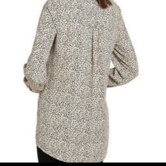 Chelsea & Theodore Leopard Print Split Hem Top Size XL - Picture 3 of 11